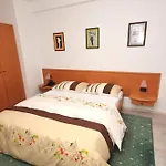 Гостьовий будинок By The Sea - 15155 3*
